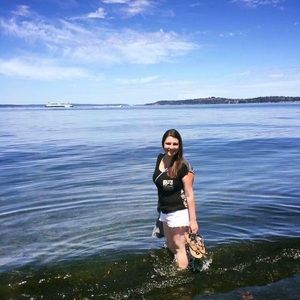 Meet your Posher, Julie